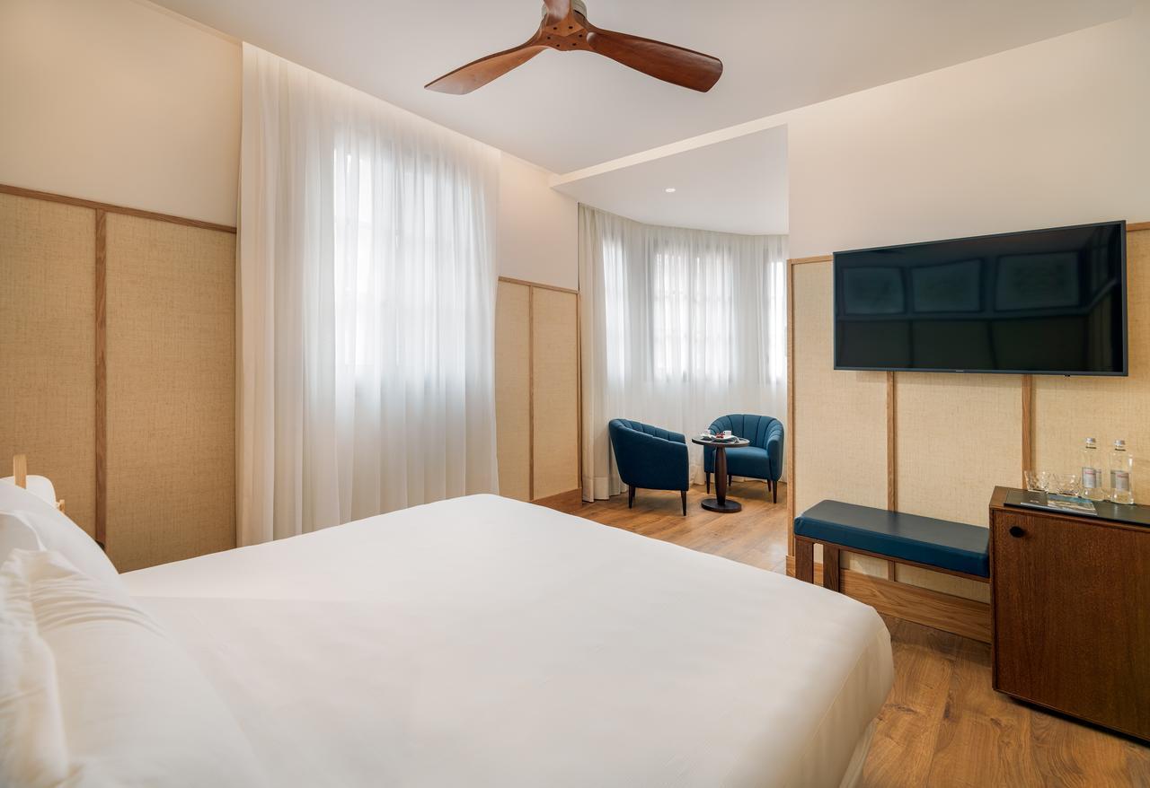 H10 Madison 4* Sup Hotel Barcelona Exterior foto